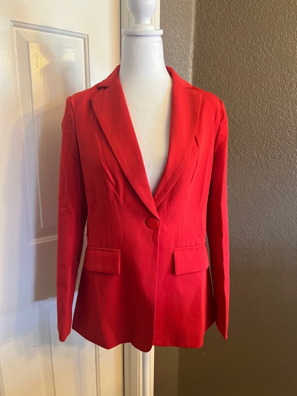 Women's Red Single-Button Notch-Lapel Blazer sizeXS